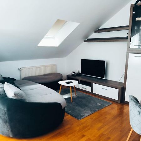 Apartman Jurak Zaprešić Εξωτερικό φωτογραφία
